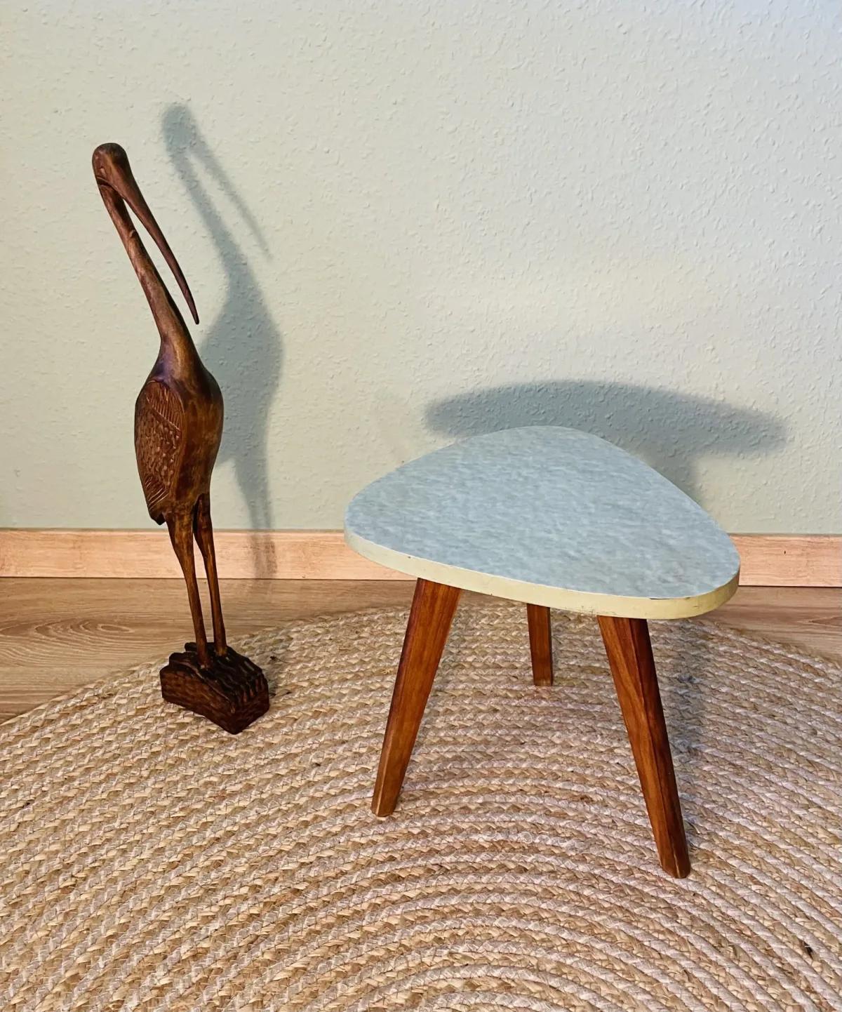 Mid Century Modern bei Thomas Nostalgie & Raritäten, Beispiel: Nierentisch Vintage Mid Century Modern 1950er – marmorierte Formica, k