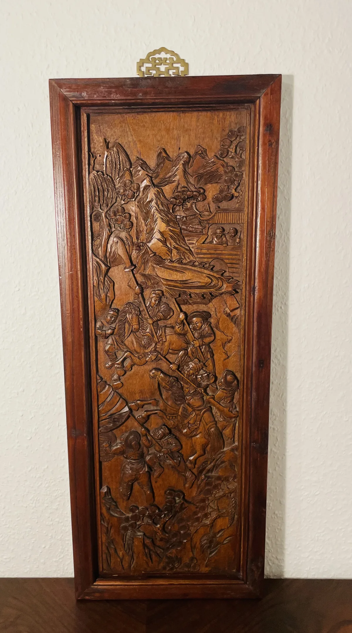 chinesisches Holzrelief-Wandpaneel