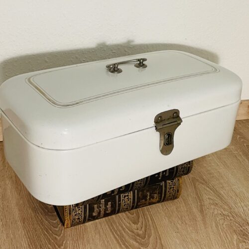 Emaile Brotbox, antik, 1920/30er, Muster, Landhaus, Aufbewahrung, Dekoration, Hingucker
