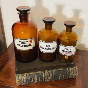 Apothekerflaschen, Vintage, 1940/50er, verschiedene Größen, Etikette, Dekoration, Hingucker,Setpreis