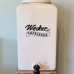 Porzellan Gefäß, antik, Marke Wecker 1819, Tafelessig, Zapfhahn, Tante Emma Laden