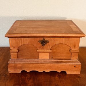 Zunfttruhe, Modeltruhe, antik, Süddeutschland, Barock, 1750er, Kastenschloss, Hingucker