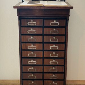 Apothekerschrank, Schubladenschrank antik, Marke Vesuv, Industrie Design, Augenweide