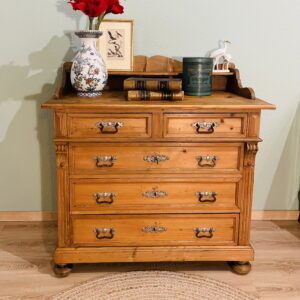Kommode, antik, 1890er, Gründerzeit, Weichholz, Landhaus, Honigton, Augenweide