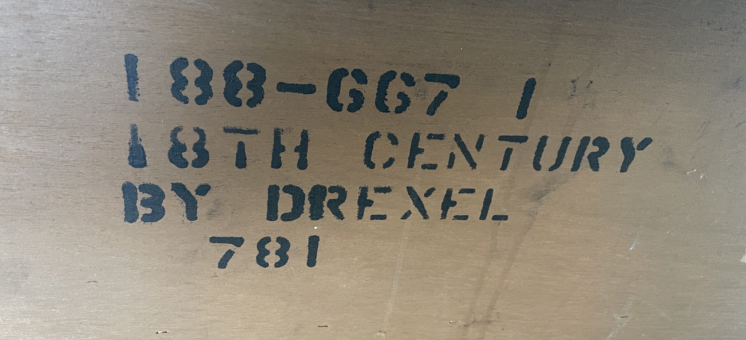 Kommode, US, 1940/50er antik Stil, Vintage, gehobenes Mid-Century, Beschläge, Augenweide