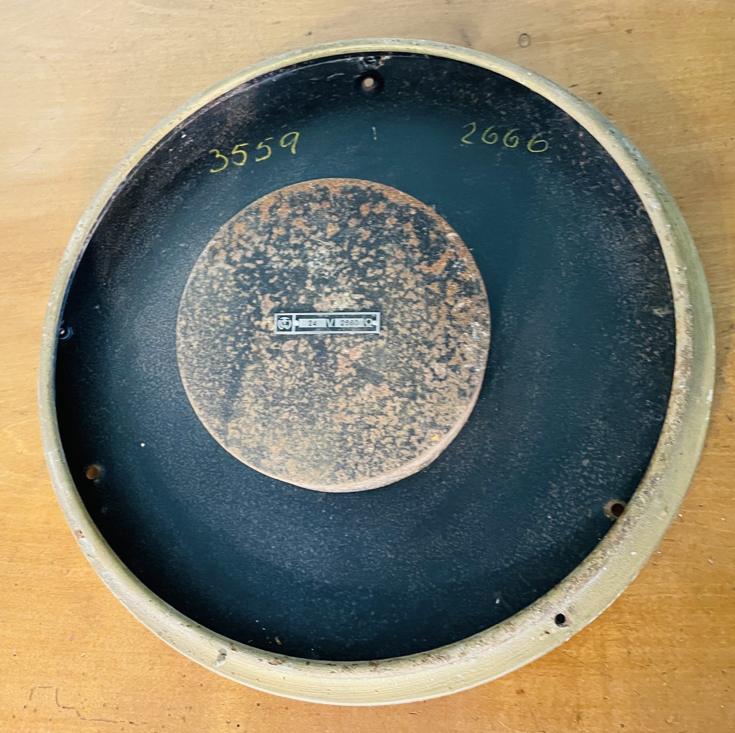 Antike Nebenuhr aus den 1950/60er Jahren – CTW Carl Theodor Wagner – Industrie-Design – Fundzustand – ideal zum Restaurieren oder als Deko