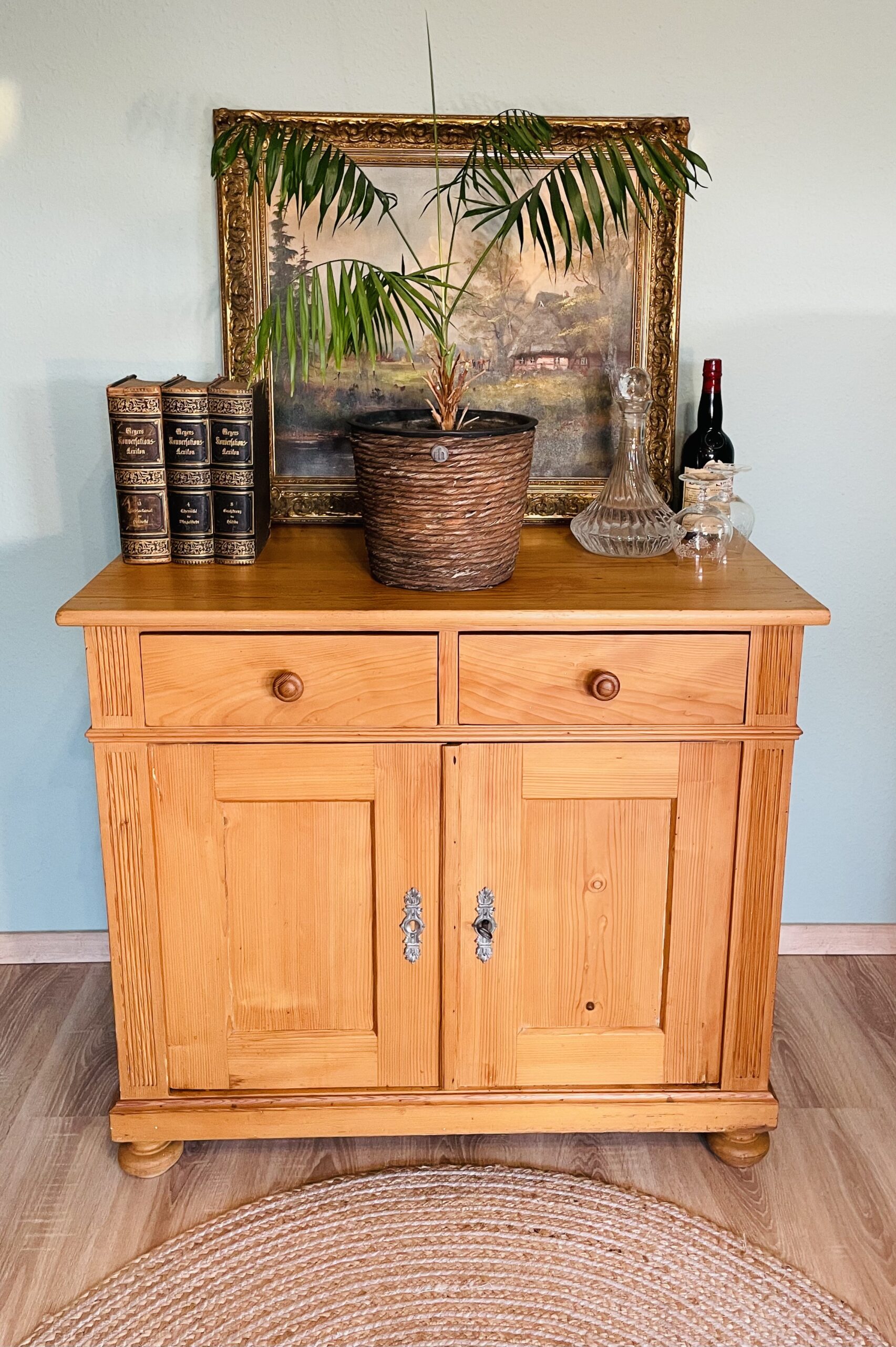 Antike Kommode 1890er Gründerzeit – Weichholz, Landhaus-Charakter, Honigton