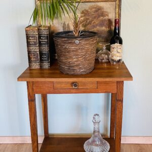 Antiker Jugendstil-Beistelltisch (1920er) • Weichholz • Honigton • Zeitloses Landhaus-Statement