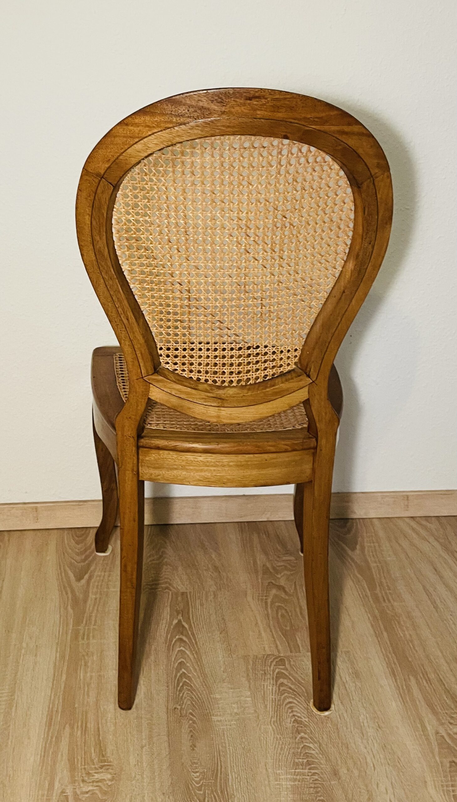 Louis-Philippe-Stuhl aus dem 1860er, Wienergeflecht, stabil, Mahagoni Holz