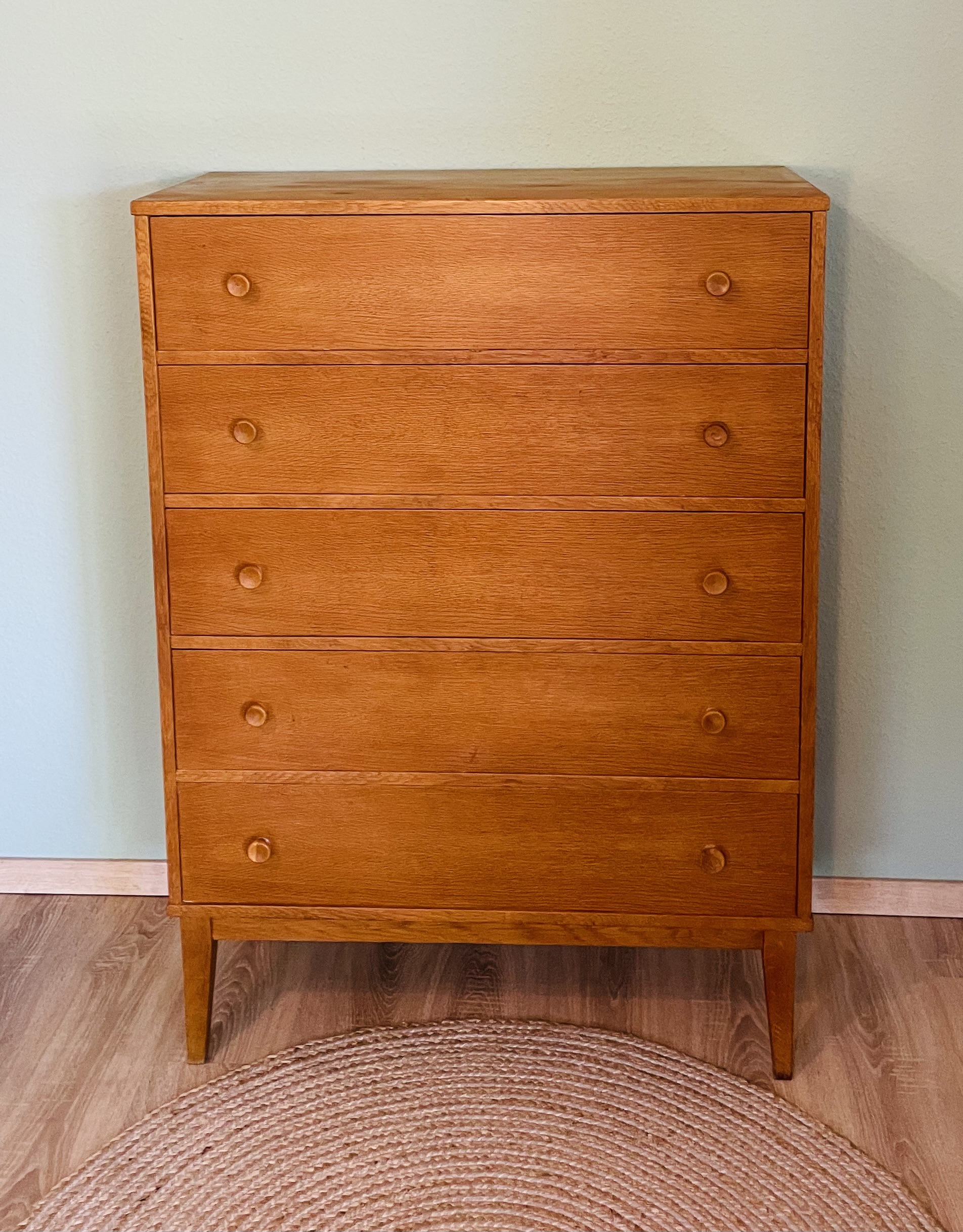 Vintage Kommode – Mid Century Modern, 1960er, Eichenfurnier, zeitloser Design Klassiker