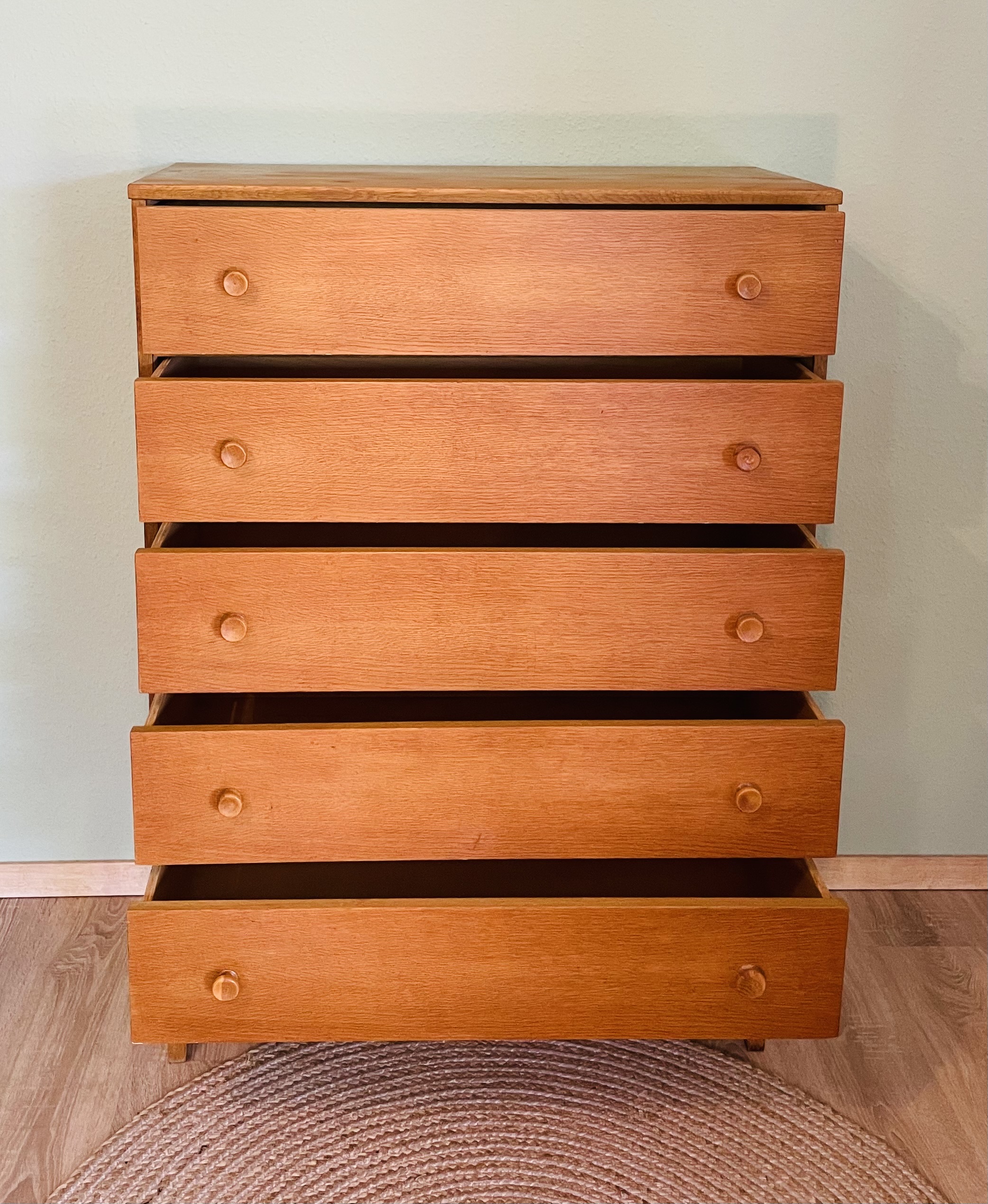 Vintage Kommode – Mid Century Modern, 1960er, Eichenfurnier, zeitloser Design Klassiker