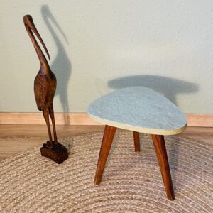 Nierentisch Vintage Mid Century Modern 1950er – marmorierte Formica, konische Holzbeine