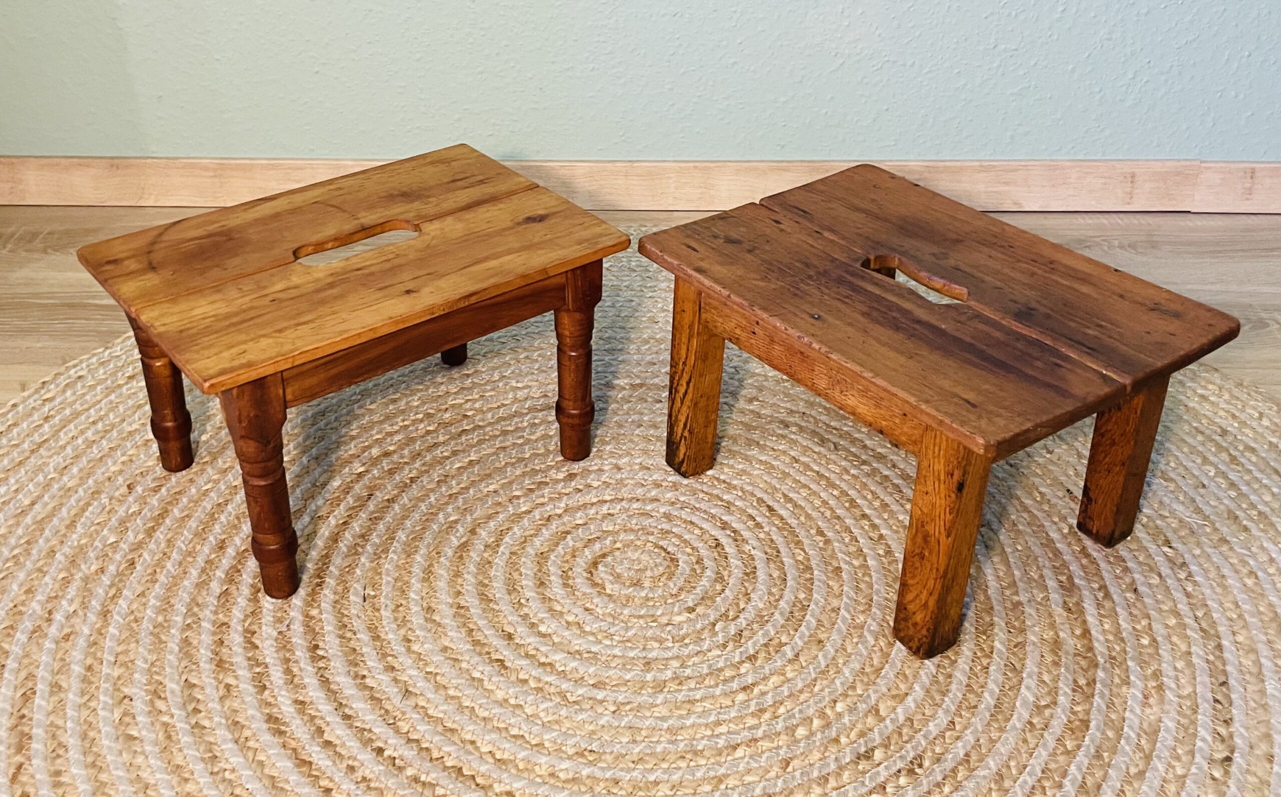 Antiker Gründerzeit Hocker 2er-Set, Landhausstil, Vintage – Dekoration & Ablage