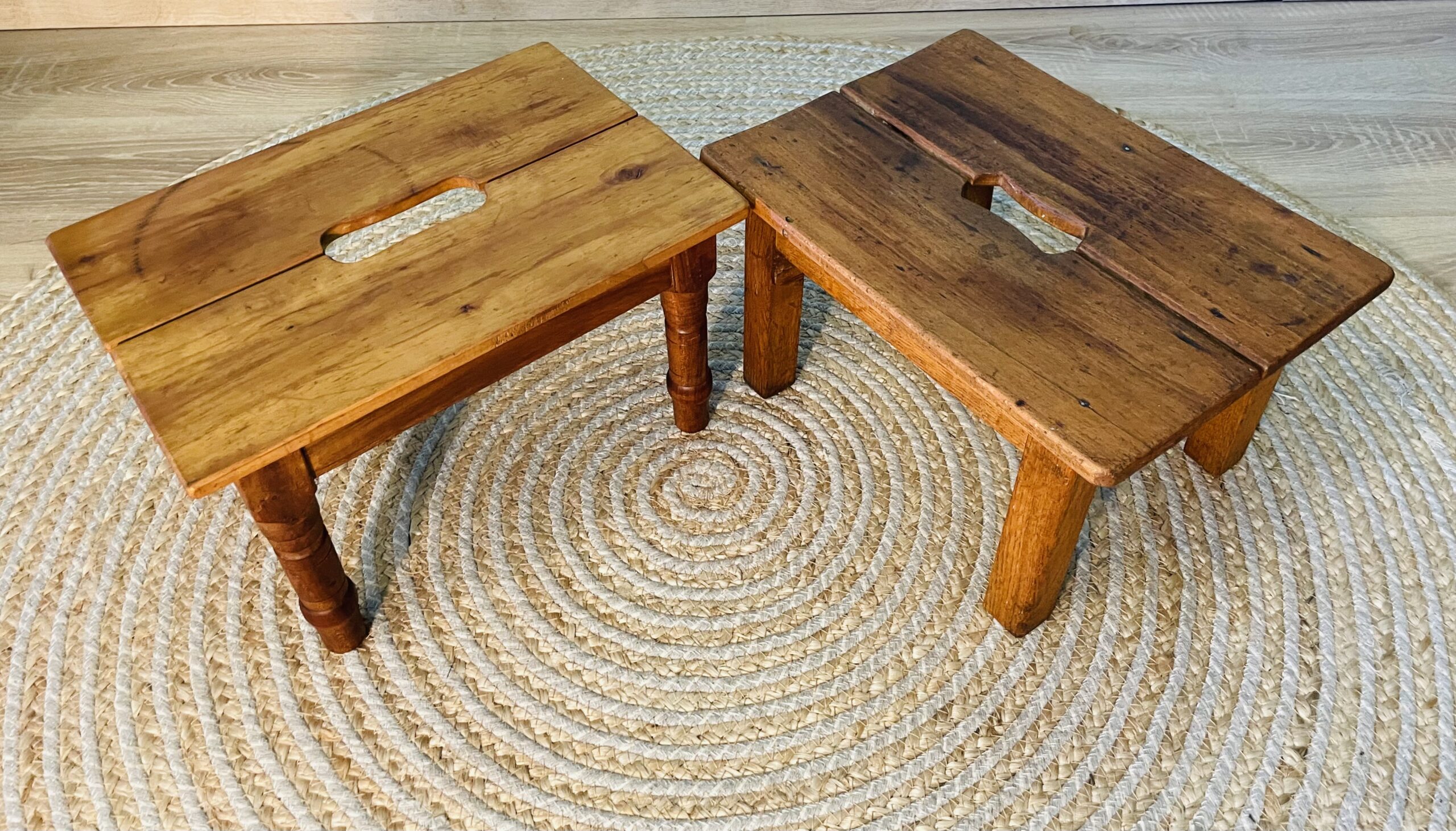 Antiker Gründerzeit Hocker 2er-Set, Landhausstil, Vintage – Dekoration & Ablage