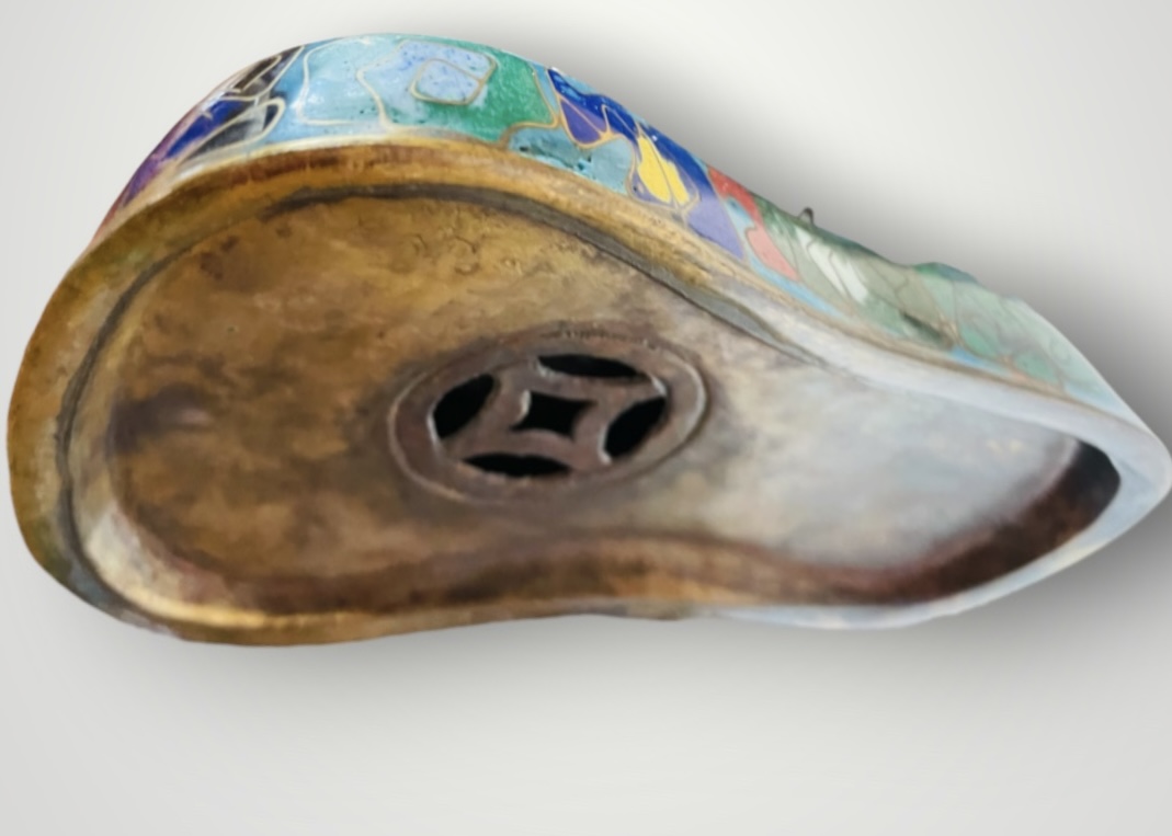 Historisches Cloisonné-Ente-Set, frühe Republikzeit, zwei kleine + zwei große Enten mit Münzböden, antik
