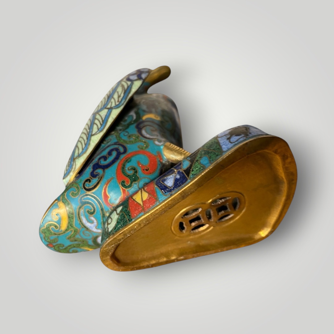 Chinesischer Cloisonne Enten-Set – Drei Antike Enten, 1912-1930er, Münzböden, Handwerkliche Schönheit