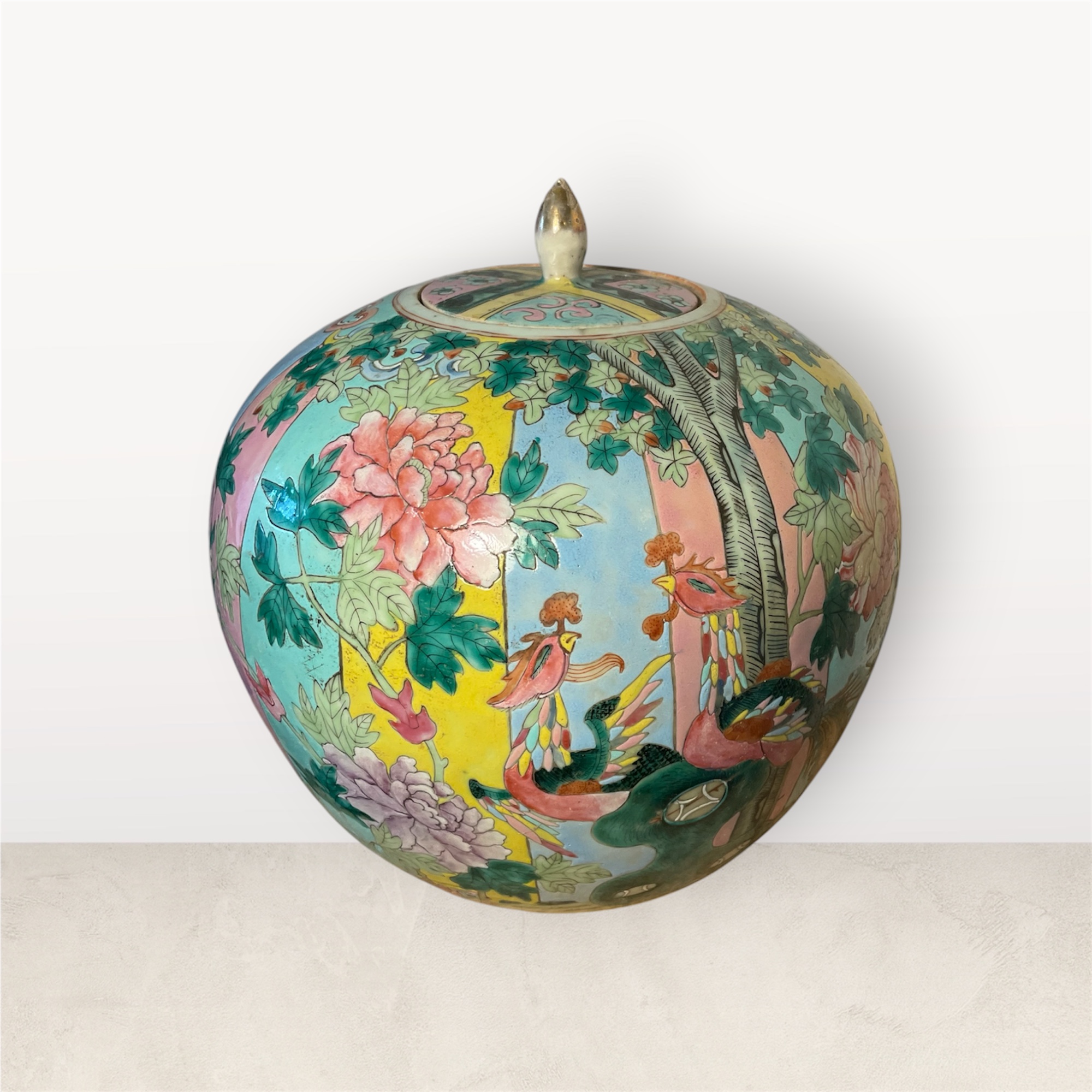 Antike Chinesische Ingwer Vase im Famille Rose Stil – Republikzeit, Deckel, Zertifikat 235