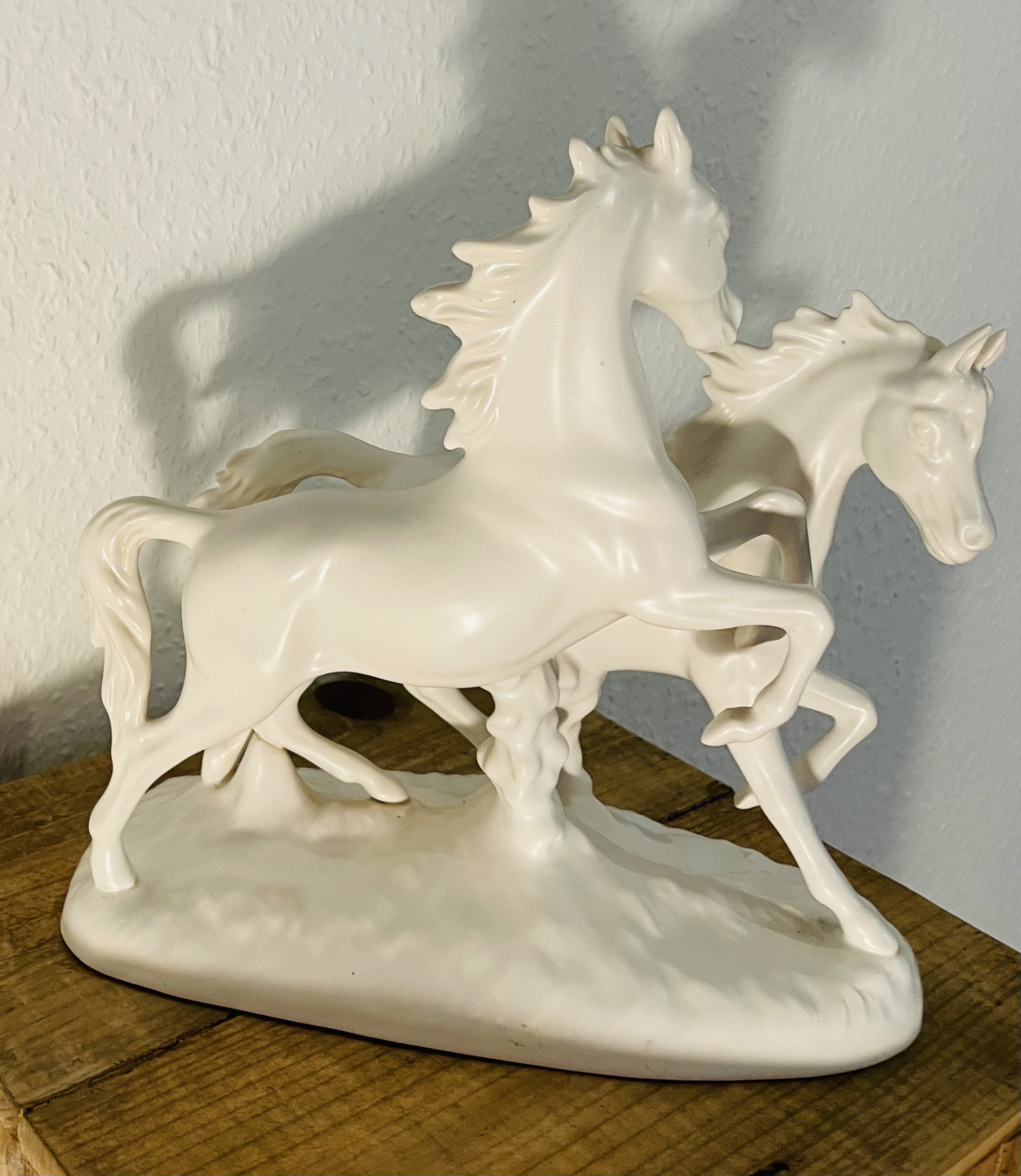 Porzellanfigur, Wildpferde, Vintage, 1970er, Made in W. Germany, Nr. 3232, Sammlerstück