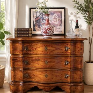 Augenblickliche Verführung im Vintage-Charme – Barockstil-Kommode von Ars Antica Srl Nr.1008